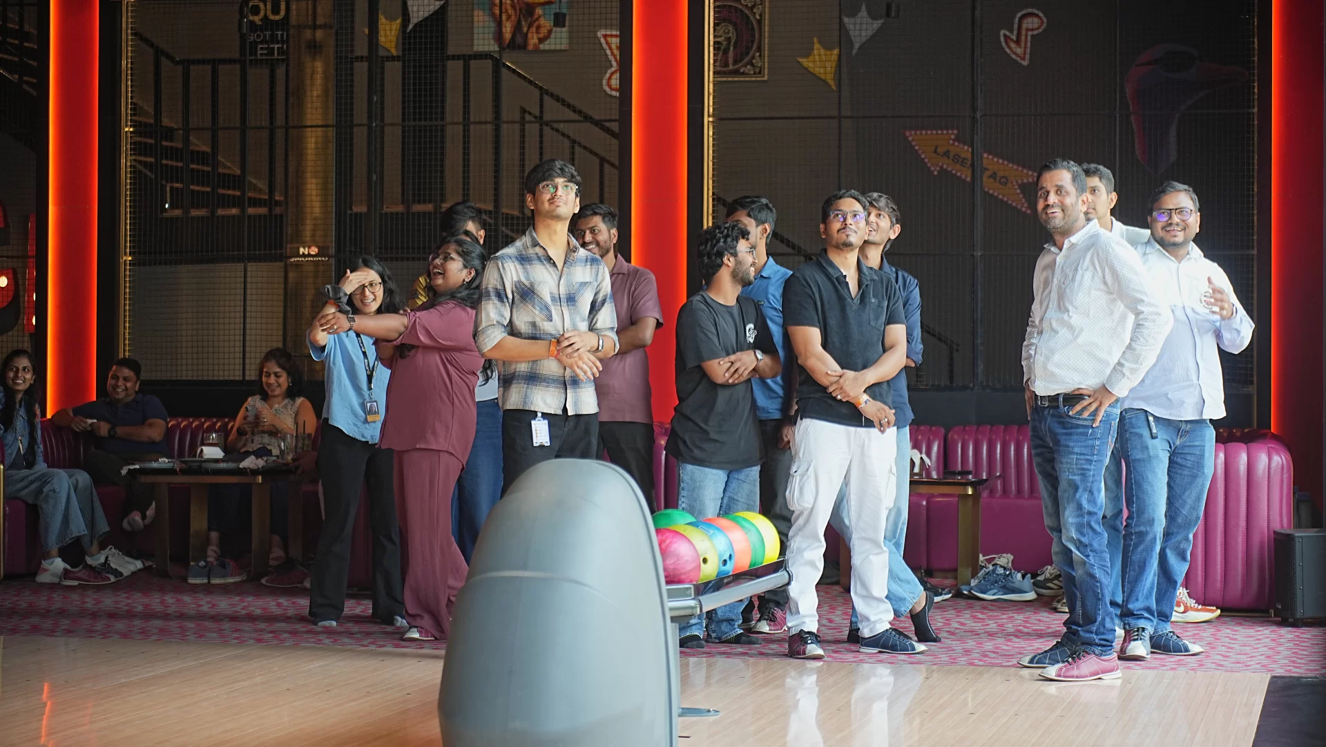 Bowling Alley Guide: Lanes, Scoring and Tips for Beginners